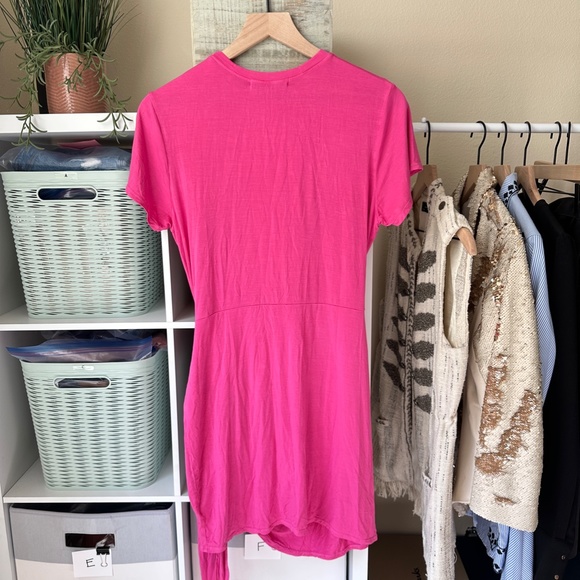 Shore Brand  |  Palermo Faux Wrap Dress Fandango Pink Size Medium NWT   SOLD OUT - Picture 14 of 15